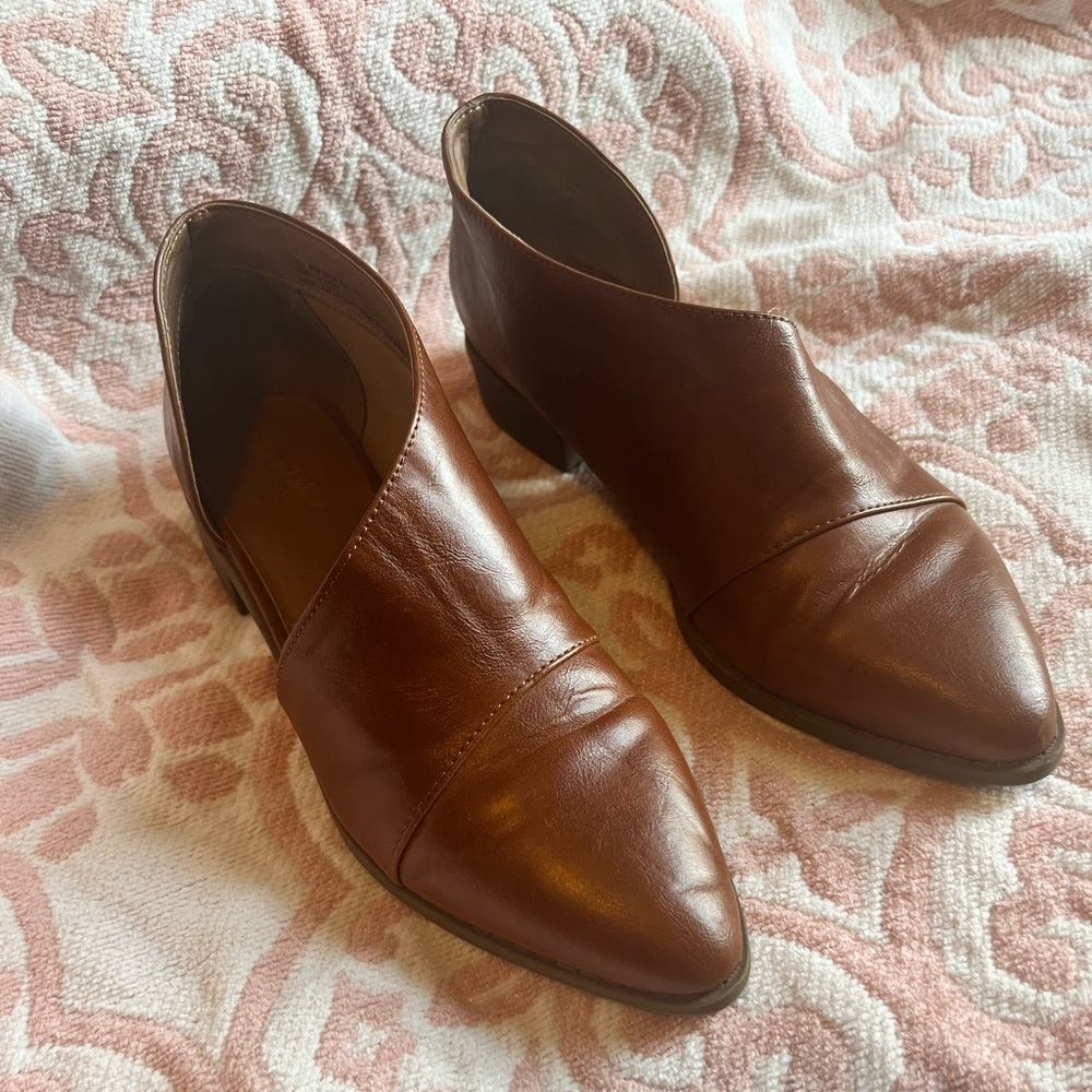Universal Thread Booties